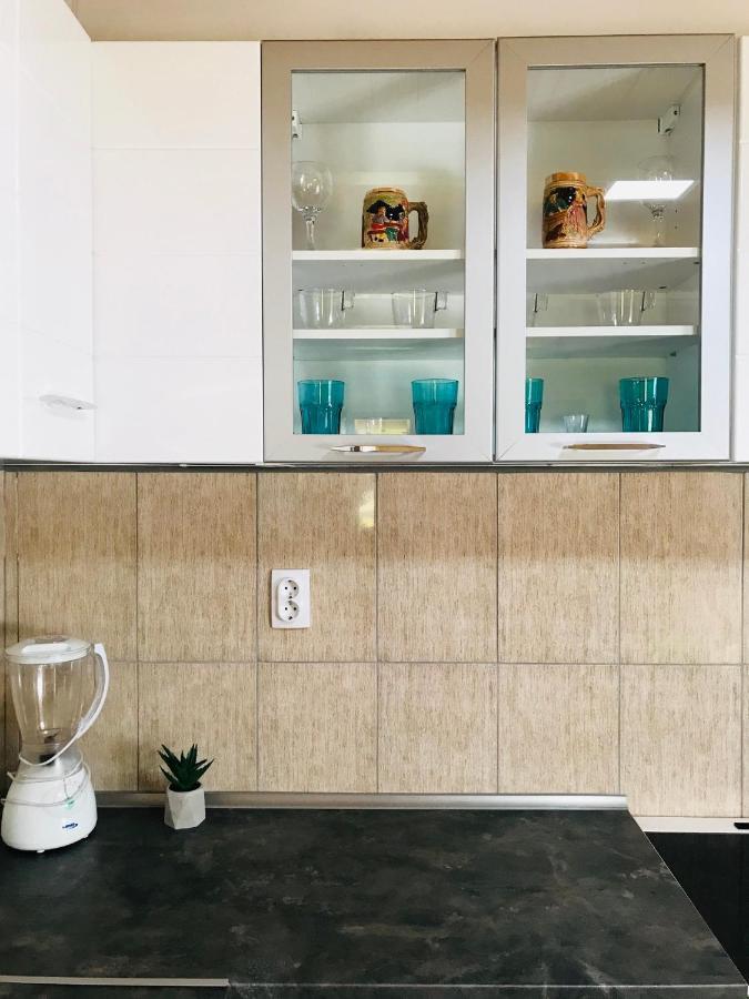 Apartmani D&S โมกราโกรา ภายนอก รูปภาพ